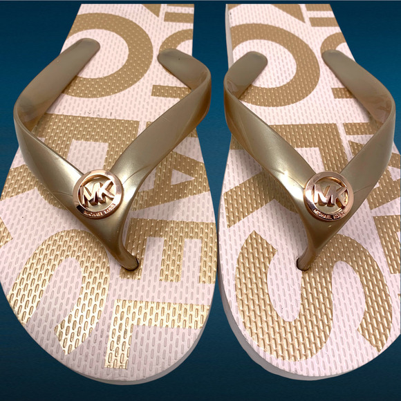 NEW Michael Kors Jet Set Sz 10 Rose Gold Logo PVC Flip Flops Thong Sandals - Picture 3 of 7